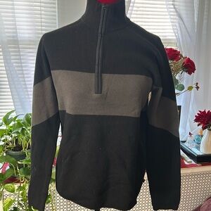 Banana Republic pullover sweater